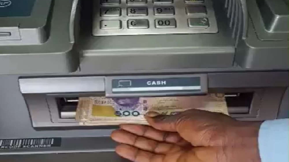 Yadda ake Ba da rahoton karancin kudi a ATMs, bankuna ga CBN