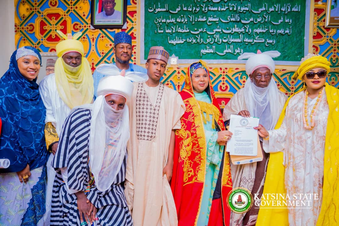 Mai Martaba Sarkin Daura Turban Katsina A Matsayin Jagaban Matan Hausa
