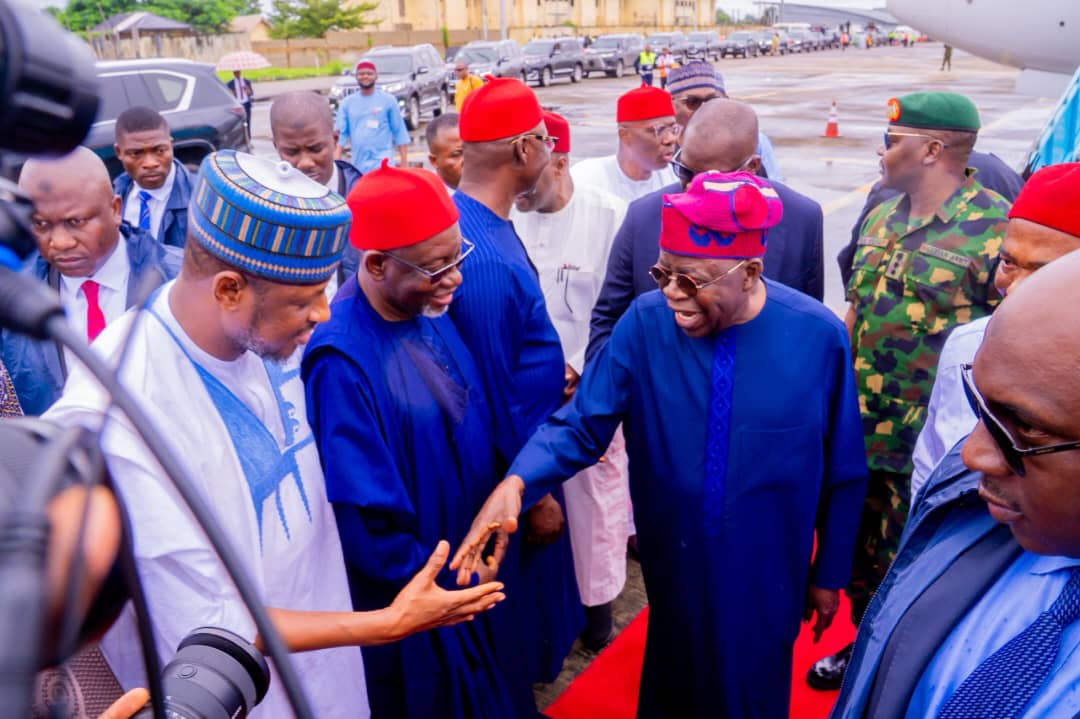 Hotuna: Zuwan shugaban kasa a filin jirgin sama na Sam Mbakwe, Owerri, jihar Imo