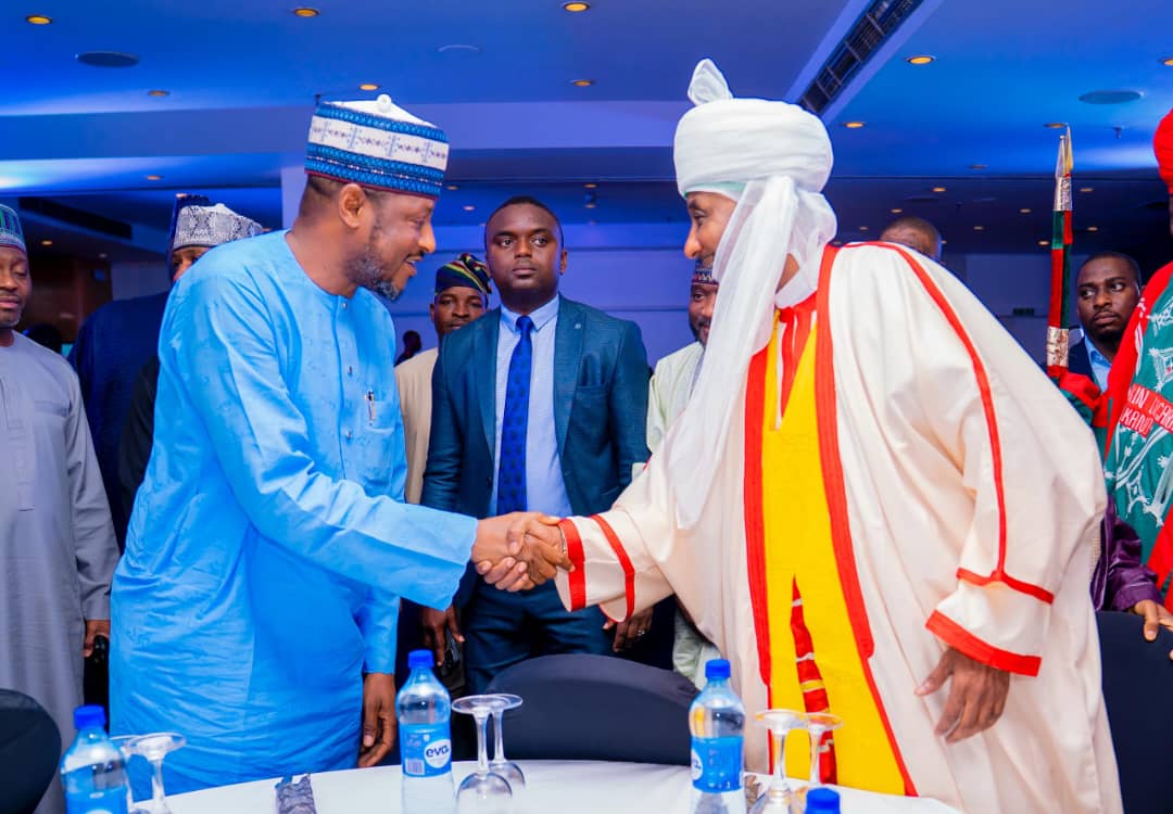 LABARAN HOTO: Gwamna Radda Ya Halarci Taron NES #31 A Abuja