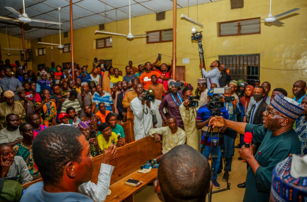 Gwamna Abdulrazaq ya yi Allah wadai da harin Eruku,