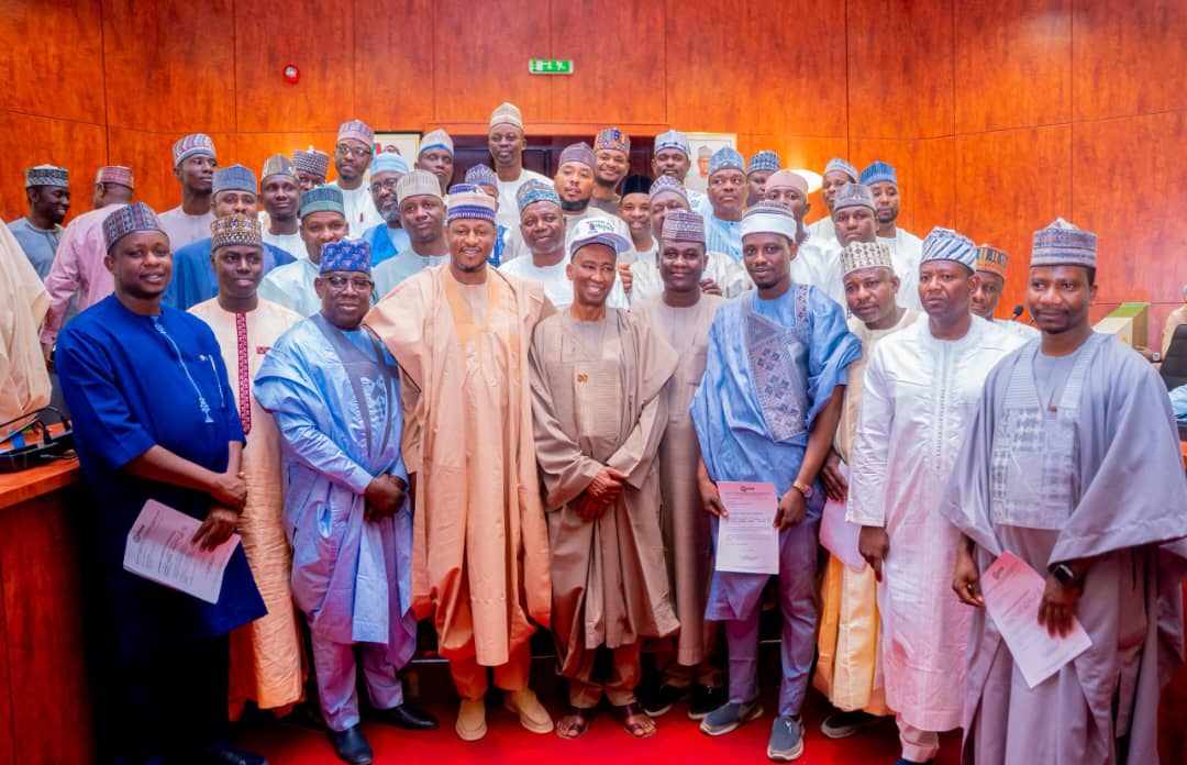 Gwamna Radda Ya Kaddamar da Masu Gudanar da Ci gaban Unguwar Hope ta Kananan Hukumomi 34