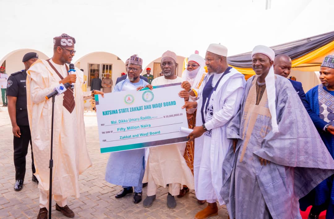Gwamna Radda Ya Mika Zakka Miliyan ₦50 Ga Hukumar Jiha