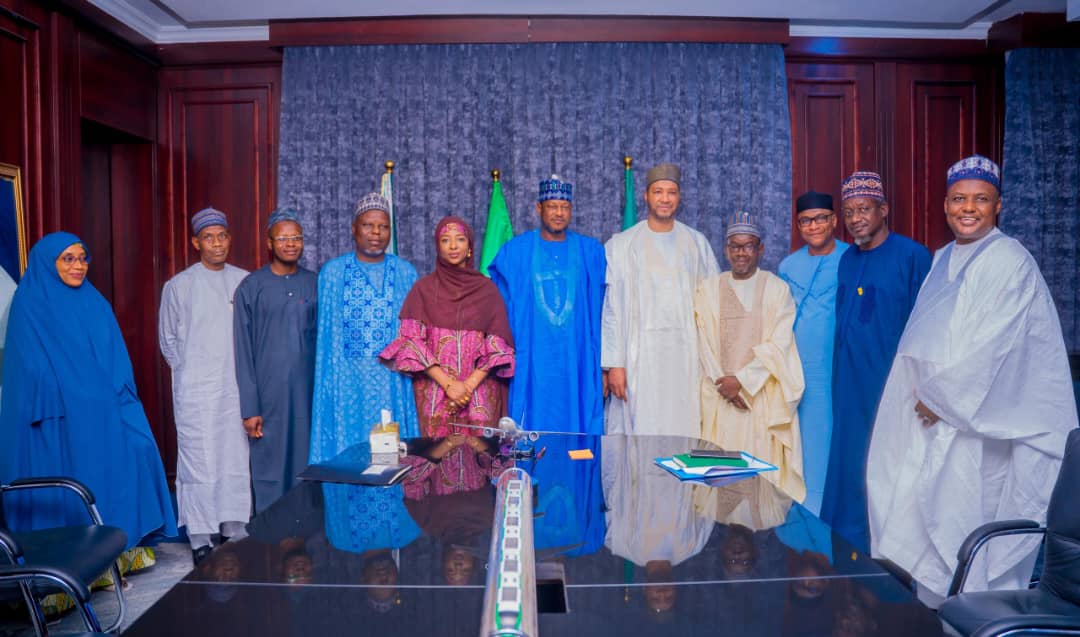 Gwamna Radda Ya Kaddamar da Hukumar Bankin Amana Microfinance