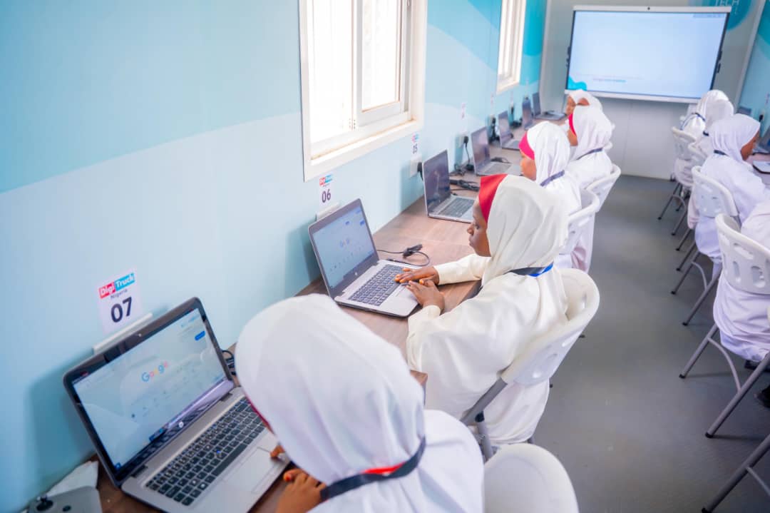 Gwamna Radda Ya Karbi Kamfanin Huawei DigiTruck Don Haɓaka Ilimin Dijital a Katsina