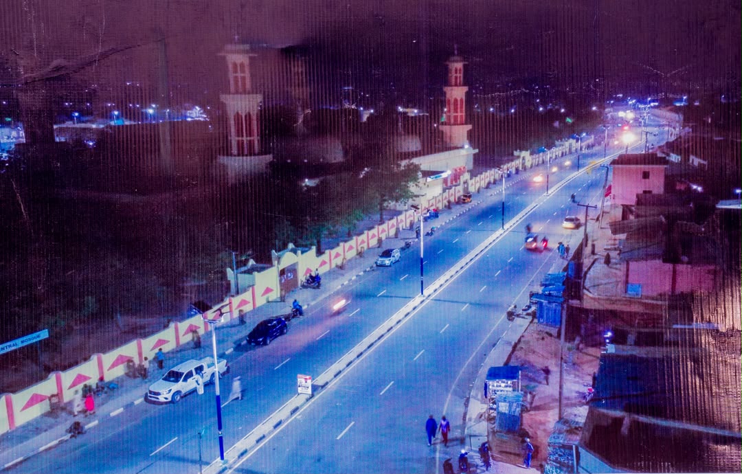 VP Shettima ya kaddamar da titunan kilomita 11.2, ya kaddamar da manyan motoci guda 230 a Katsina.